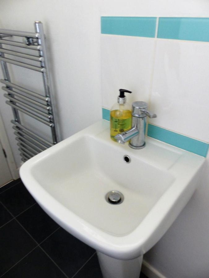 Carbis Bay Beach Apartment St Ives المظهر الخارجي الصورة